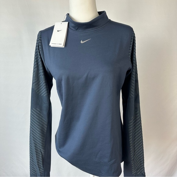 Nike TF NP Advance HW Top - Picture 2 of 5